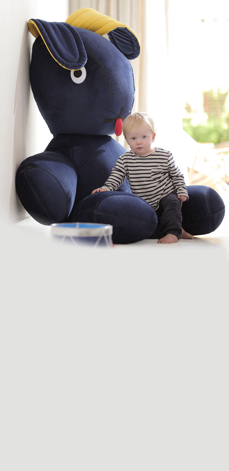 Renaissance Dialoog Wonen Co9 XS Velvet: a big, super-soft stuffed animal | Fatboy