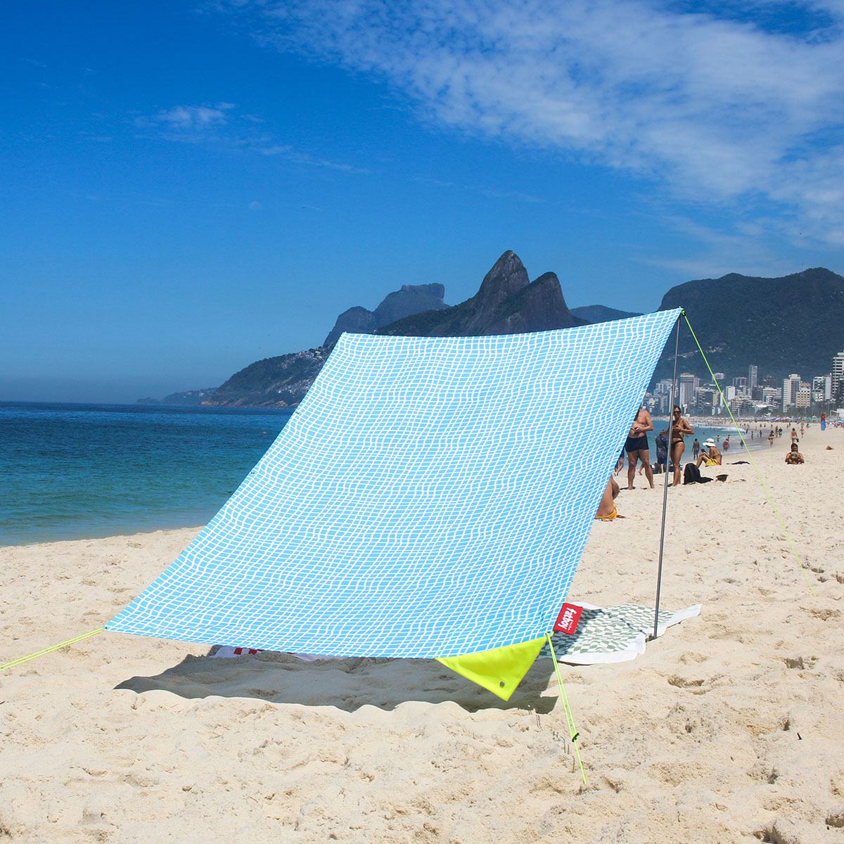 Miasun: das faltbare Strandzelt für ein schattiges Plätzchen