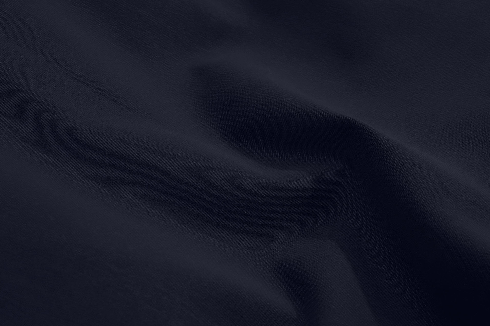 Toní Bankski Pillow Dark Ocean