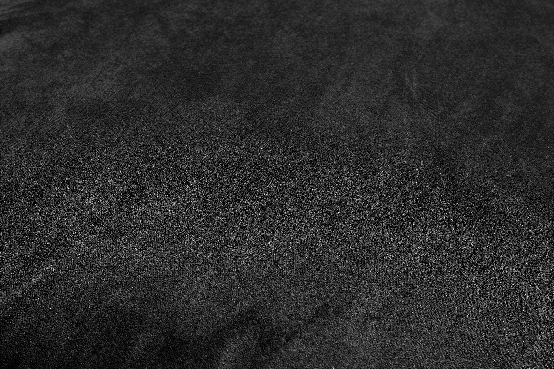 Point Velvet Recycled Black