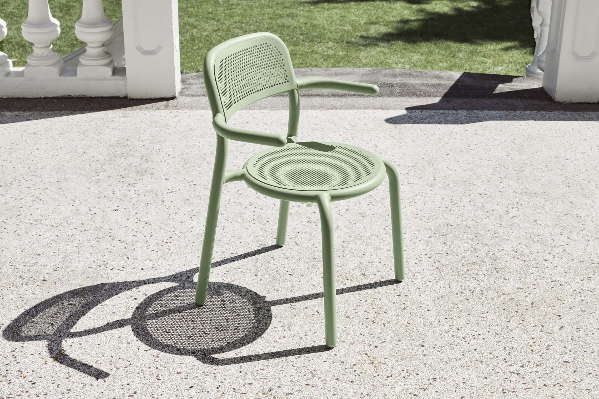 Toní Armchair Desert Mist Green